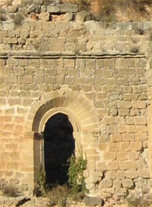 Puerta del monasterio